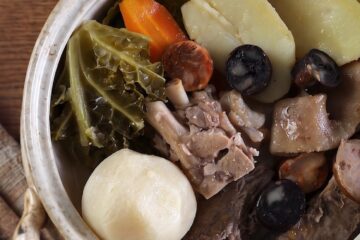 Cozido à Portuguesa numa terrina