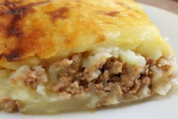 Ground beef and mashed potato casserole in a plate