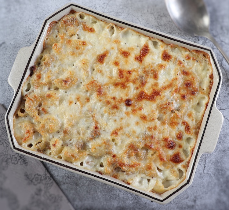 Easy pasta gratin with tuna on a baking dish
