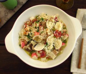 Arroz à valenciana num prato