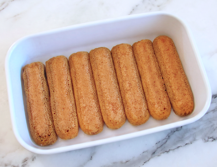 Tiramisú com Queijo Mascarpone passo 1