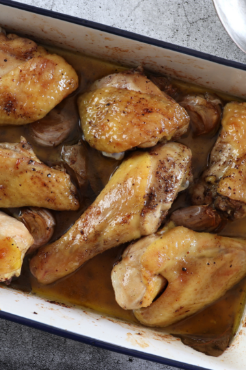 Frango no Forno Caseiro numa assadeira