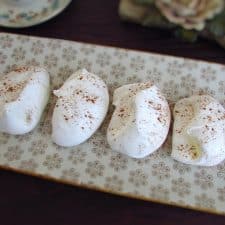 Meringues on a rectangular plate