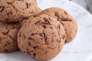 Bolachas de Chocolate num prato