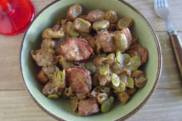 Broad beans with spare ribs on a dish bowl