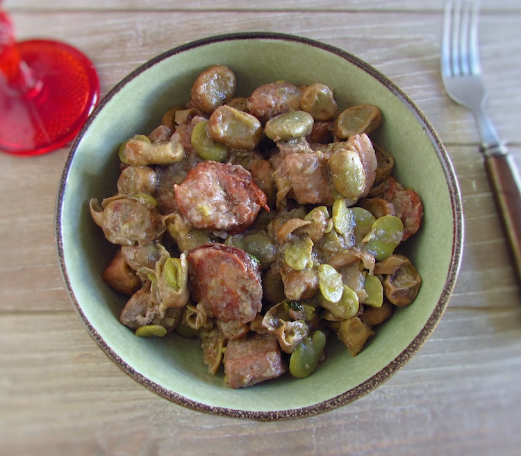 Broad beans with pork ribs on a dish bowl