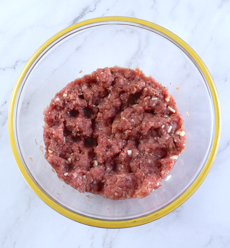 Empadas de Carne com Massa Folhada passo 1