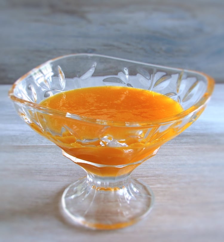 Sweet egg cream on a glass bowl