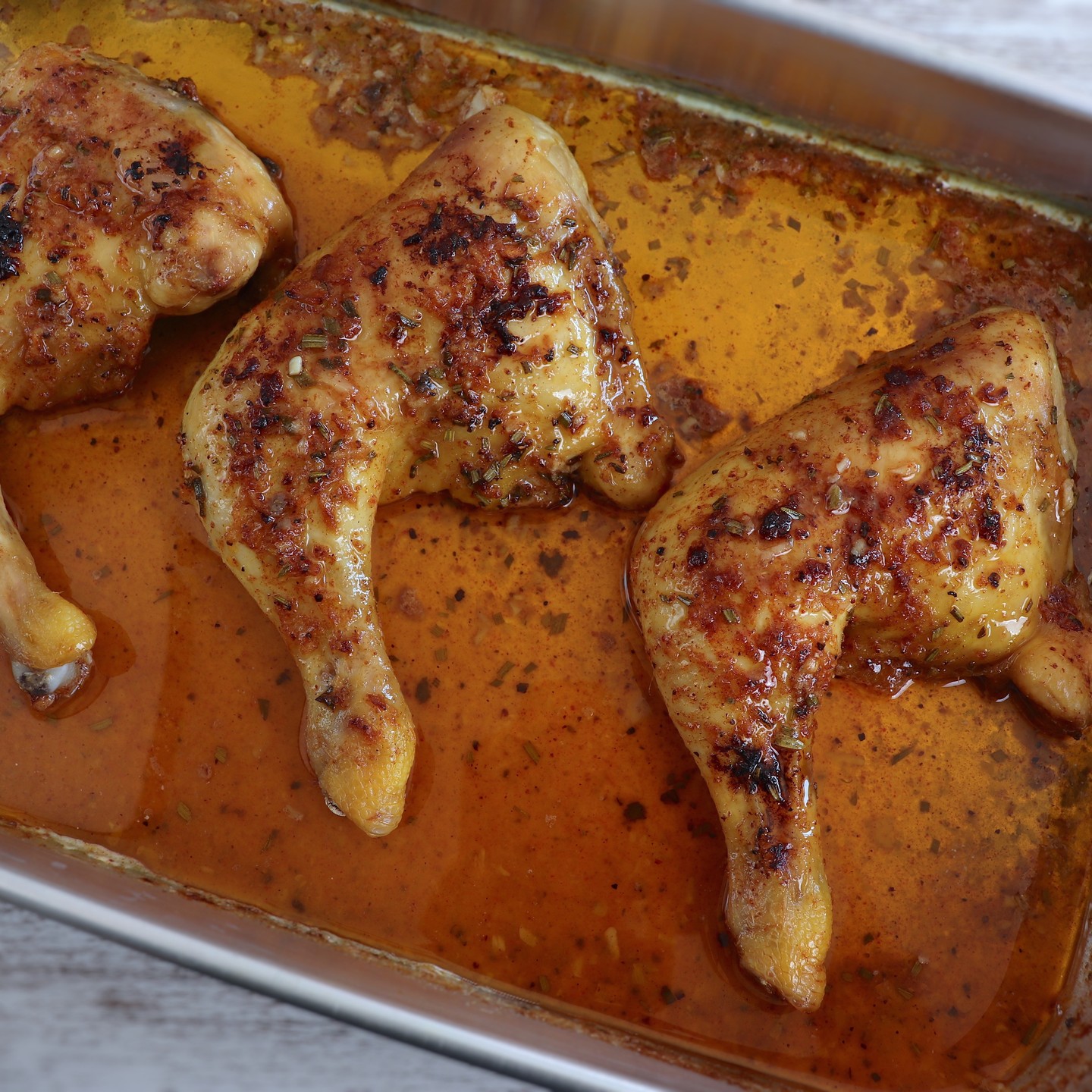Spicy roasted chicken legs | Food From Portugal

Want to prepare a simple chicken recipe in the oven? Season the chicken legs with delicious spices, lemon juice and olive oil and roast until golden. Bon appetit!!!

Recipe: https://www.foodfromportugal.com/recipes/spicy-roasted-chicken-legs/

#food #easy #easyrecipes #instafood #recipe #recipes #chicken #chickenlegs #spicy #roasted #roastedchicken #homemade