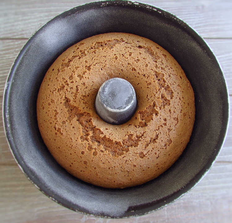 Cinnamon fennel cake on a bundt cake pan