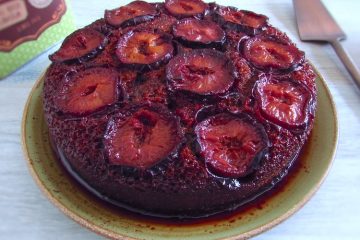 Caramelized plum cake on a plate