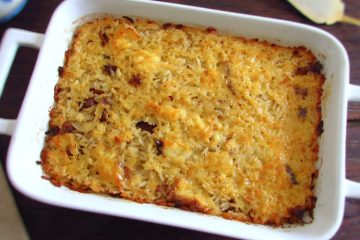 Baked rice with dogfish and chouriço on a baking dish