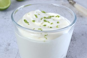 Lime mousse on a glass bowl