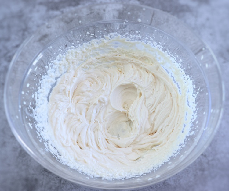 Easy wafer cinnamon pudding step 1