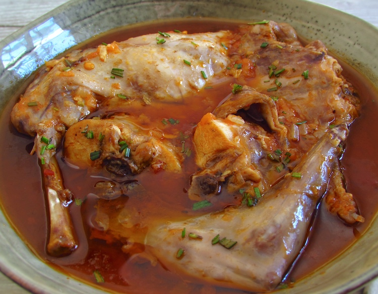 Stewed rabbit with spices | Food From Portugal