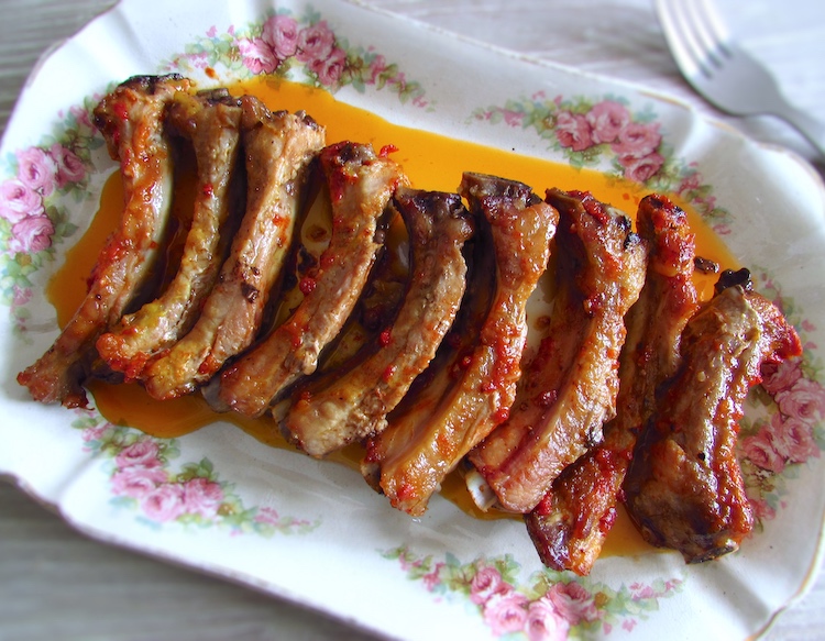 Simple pork ribs in the oven | Food From Portugal