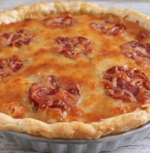 Tuna and potato pie with Portuguese sausage in a pie pan