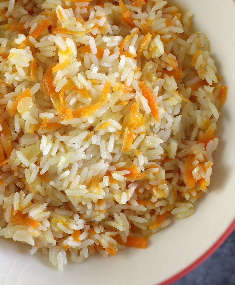 Quick & Easy Carrot Rice in a dish bowl