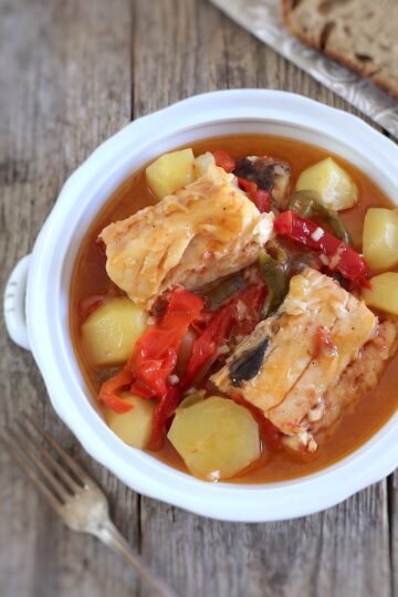 Caldeirada de Bacalhau numa terrina